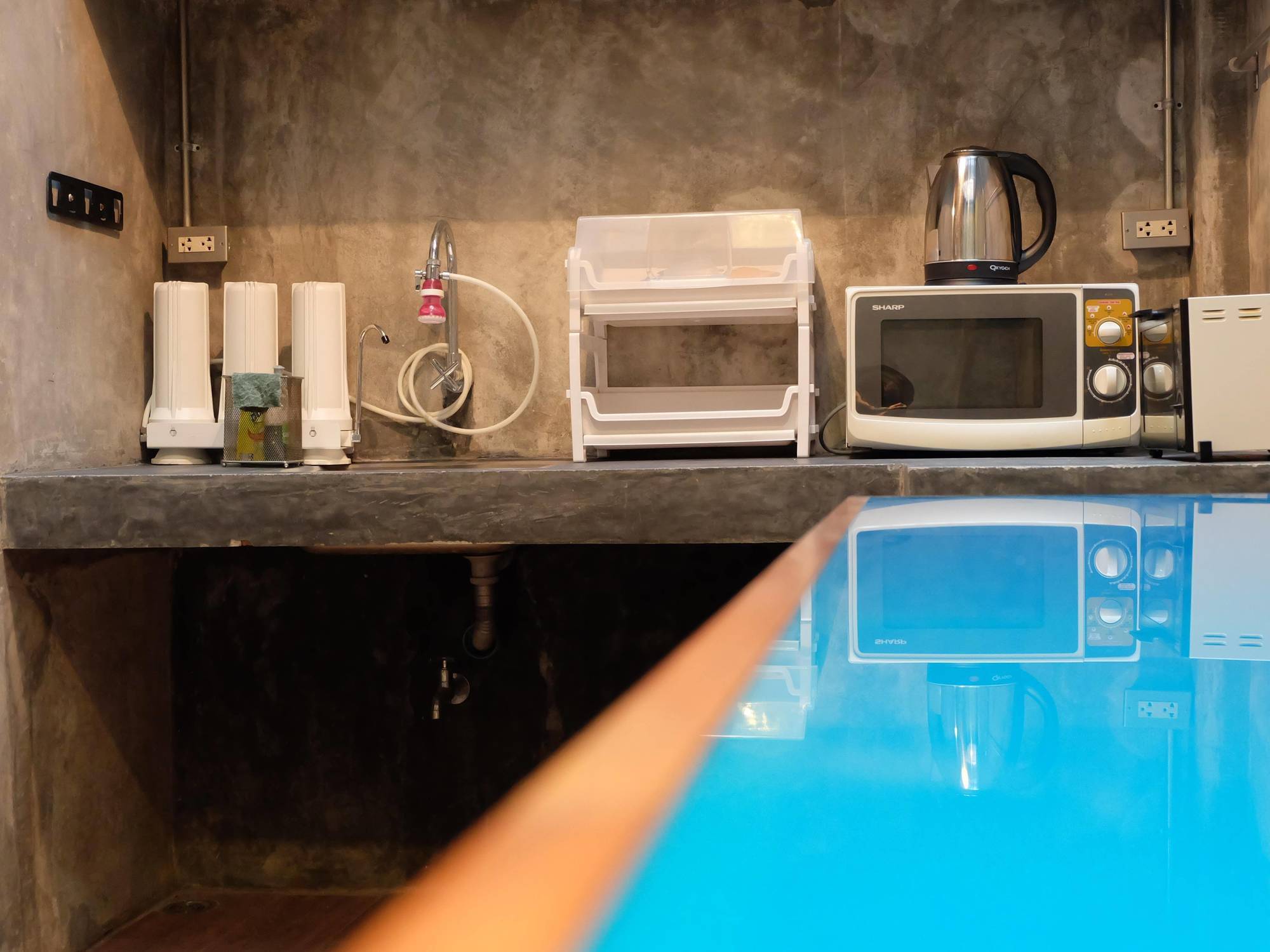 Tiny Hostel Банкок Екстериор снимка